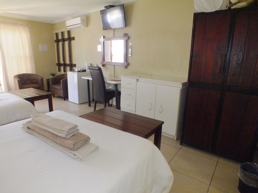 Uzuri Guesthouse 7/47