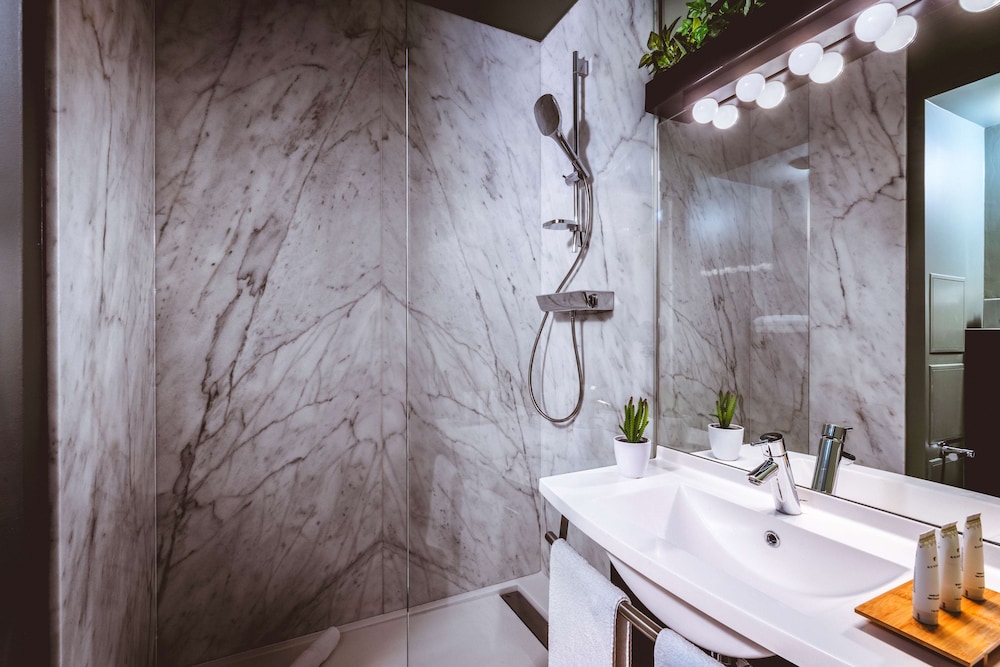 Moxy Paris La Villette 53/56