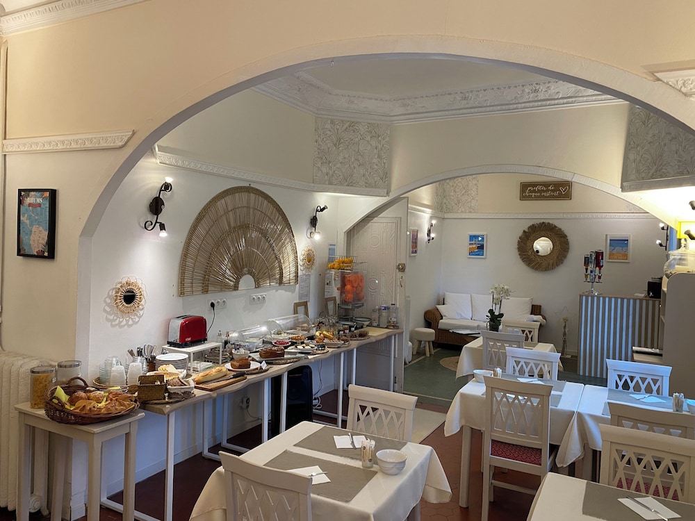 Hotel Villa Victorine 37/53