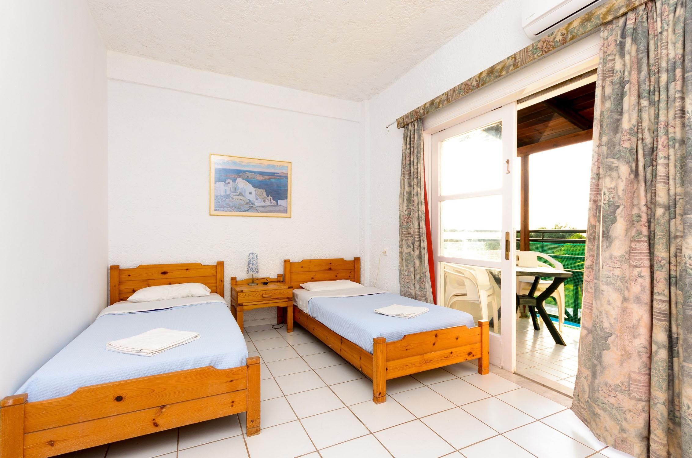 1 Bedroom, Superior, Apartment, Side Sea View