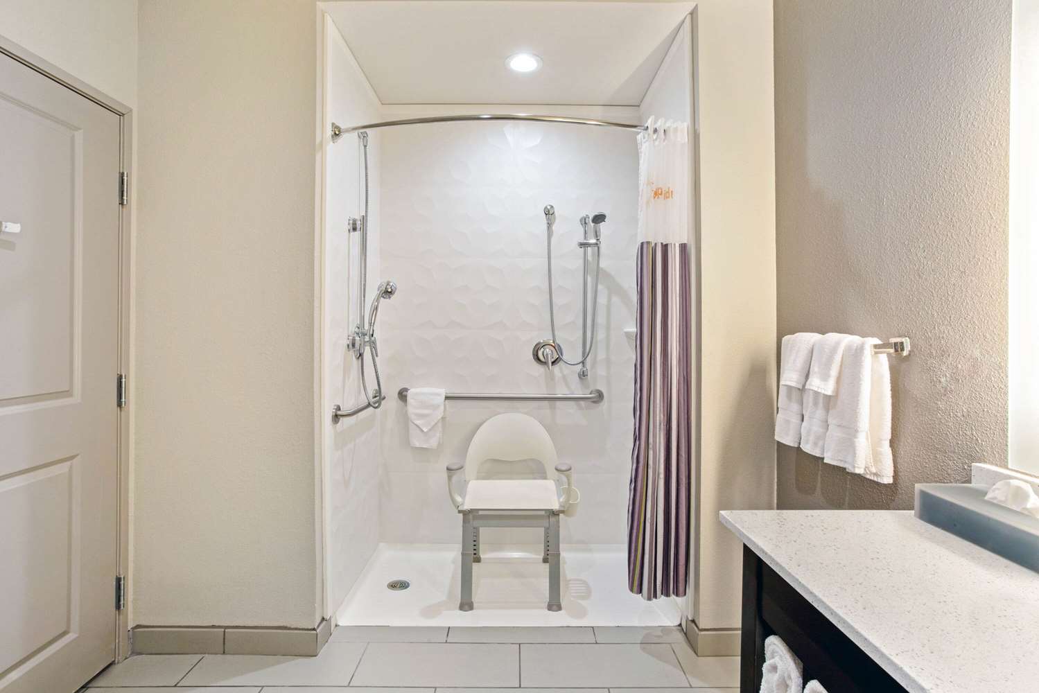 La Quinta Inn & Suites by Wyndham Sweetwater East 37/41