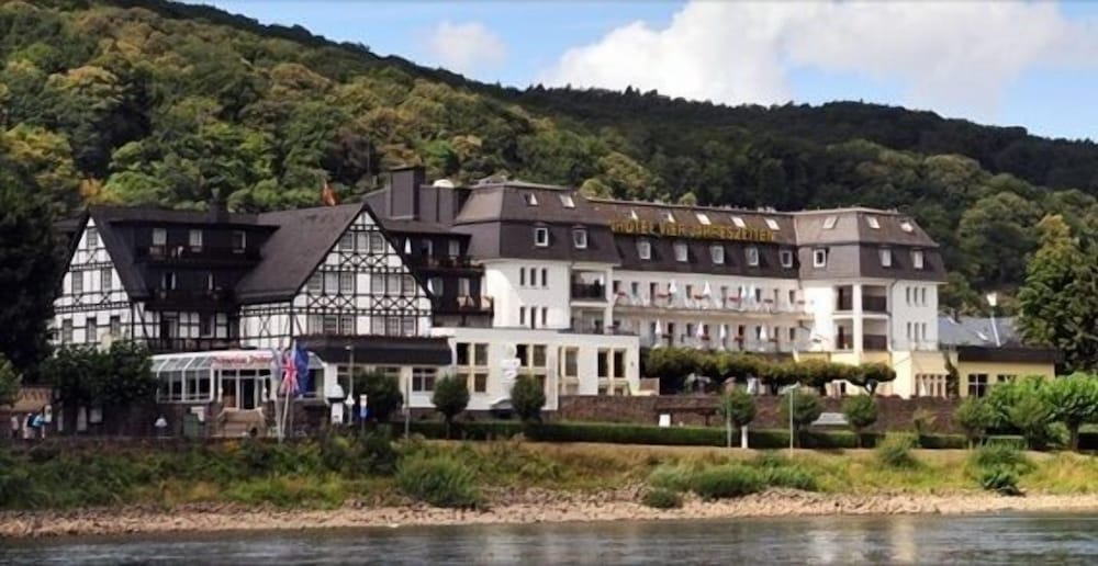 Rheinhotel Vier Jahreszeiten 3/40