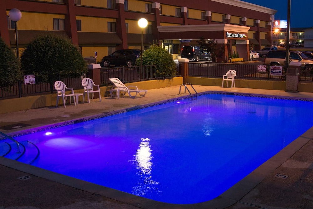 Days Inn by Wyndham Fort Smith 7/29