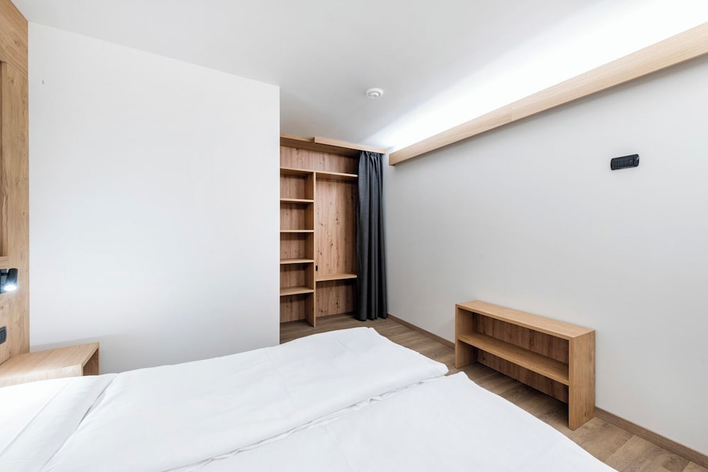 Residende Nevegall 17/42