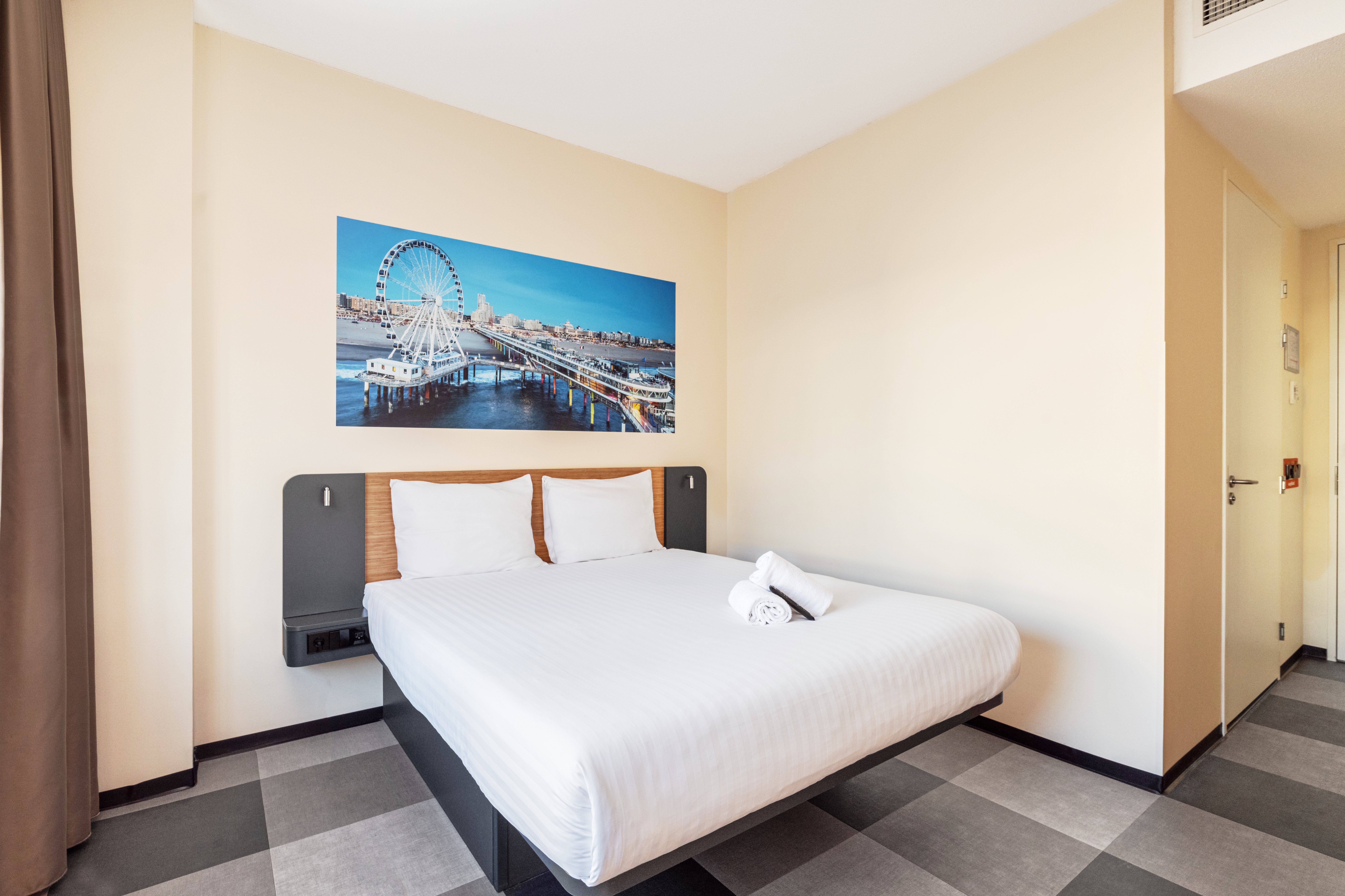easyHotel The Hague Scheveningen Beach 34/65
