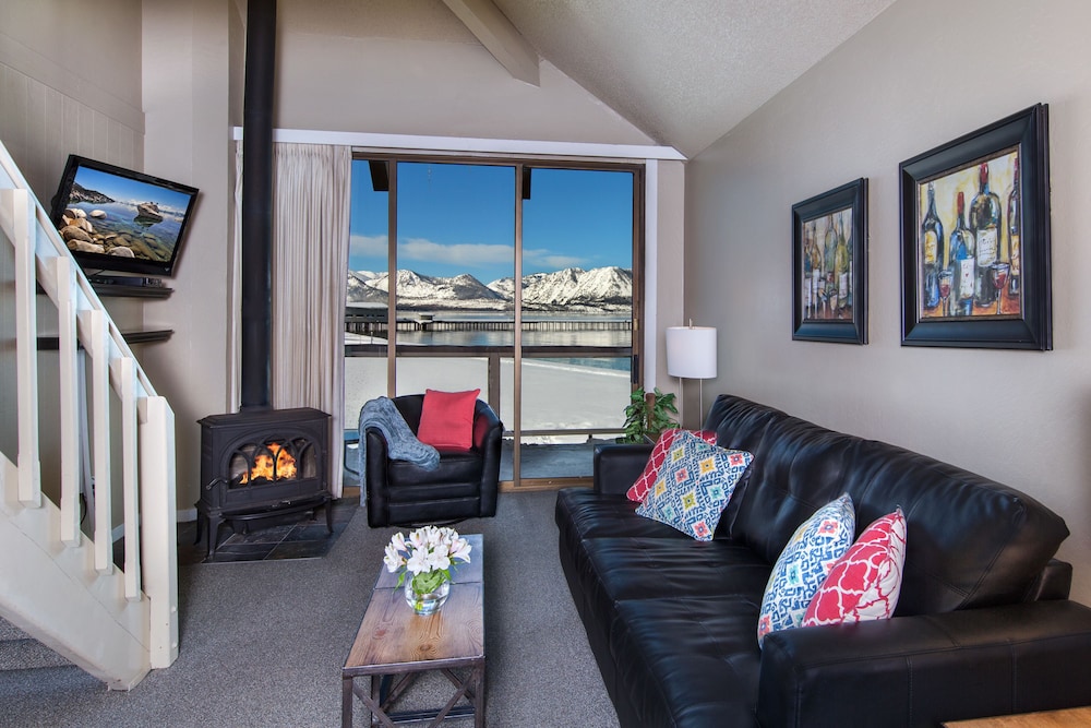 Tahoe Lakeshore Lodge & Spa 39/62