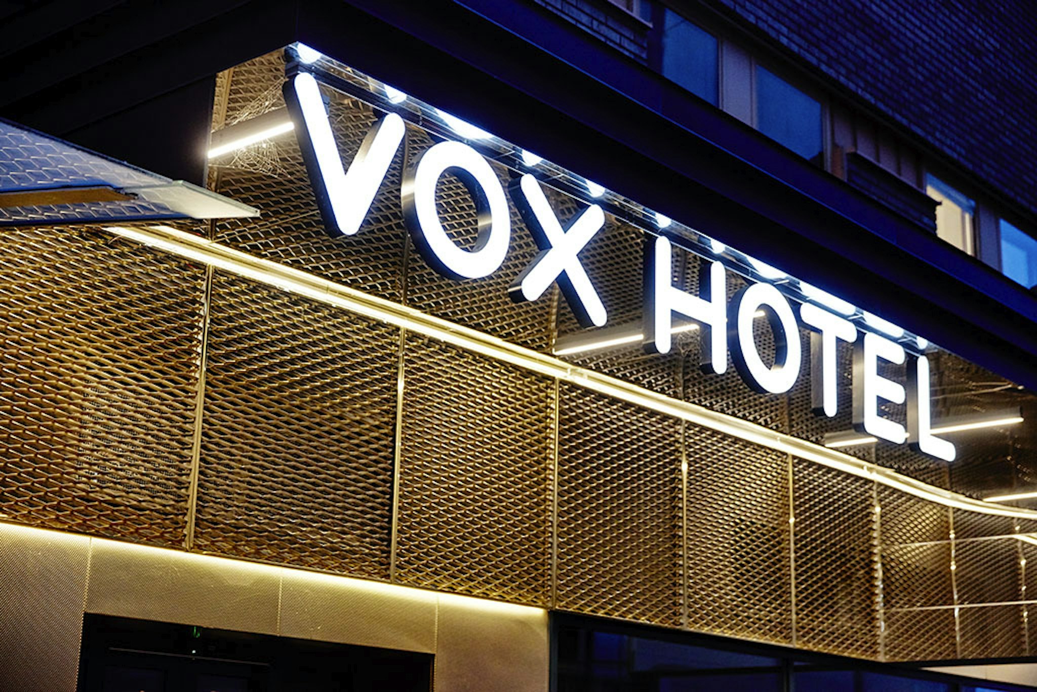Vox Hotel 2/26
