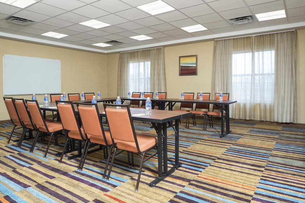 Fairfield Inn Suites Fredericksburg 39/41