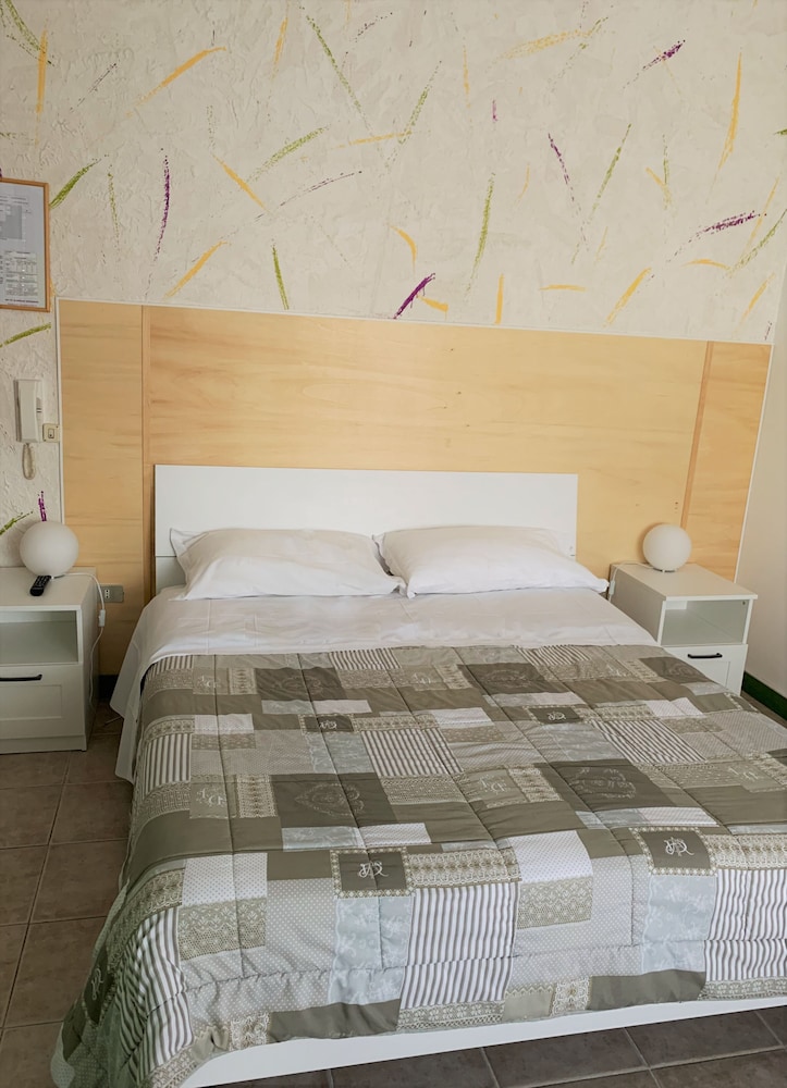 Albergo Moderno 14/33