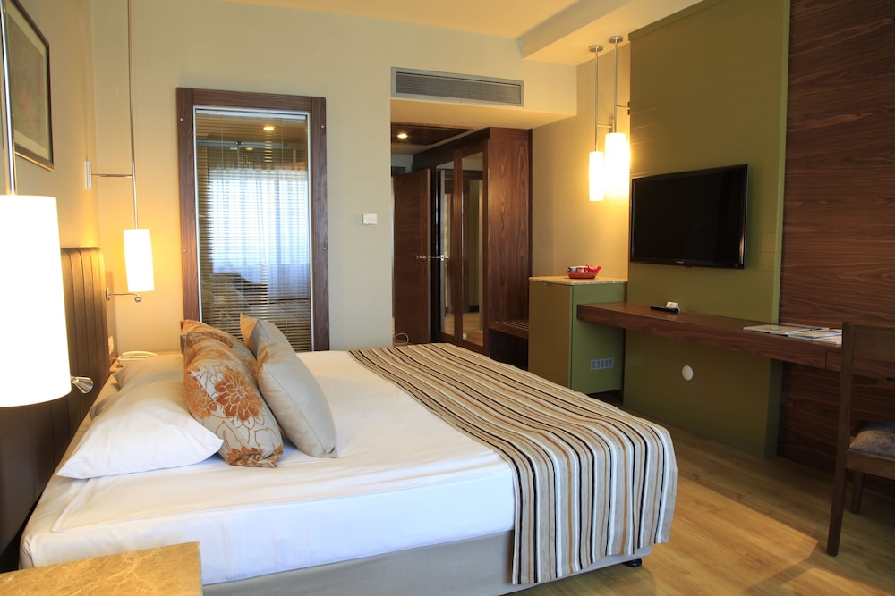 Kolin Hotel Spa & Convention Center 4/63