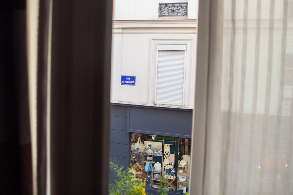 Le 55 Montparnasse Hotel 9/69