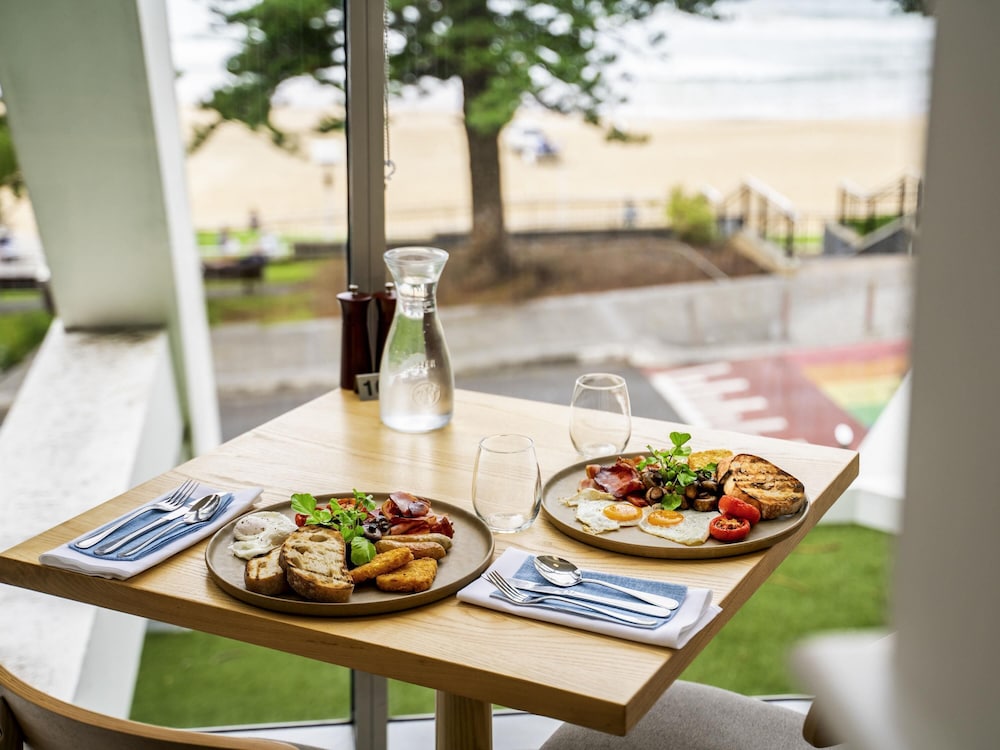 Novotel Wollongong Northbeach 54/69