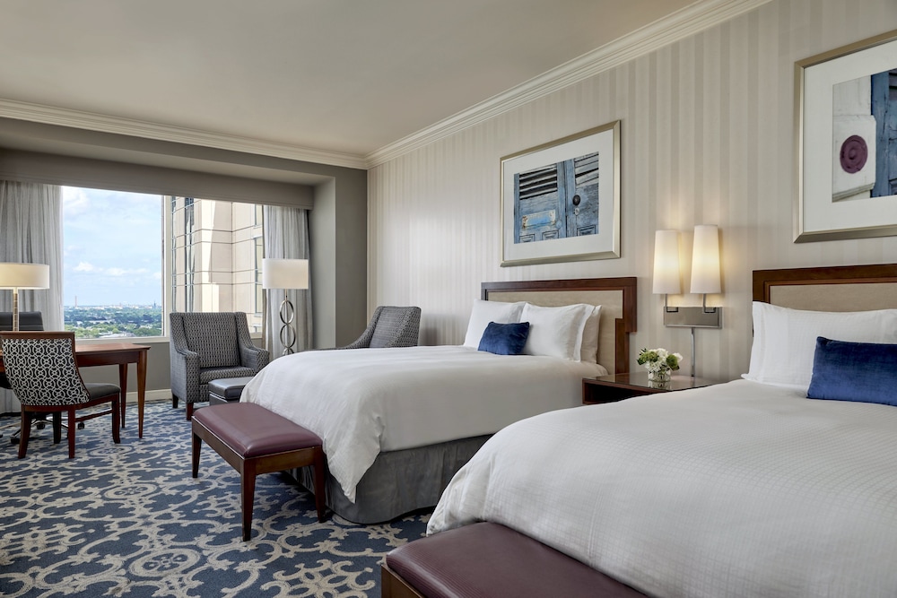 Loews New Orleans Hotel 25/72