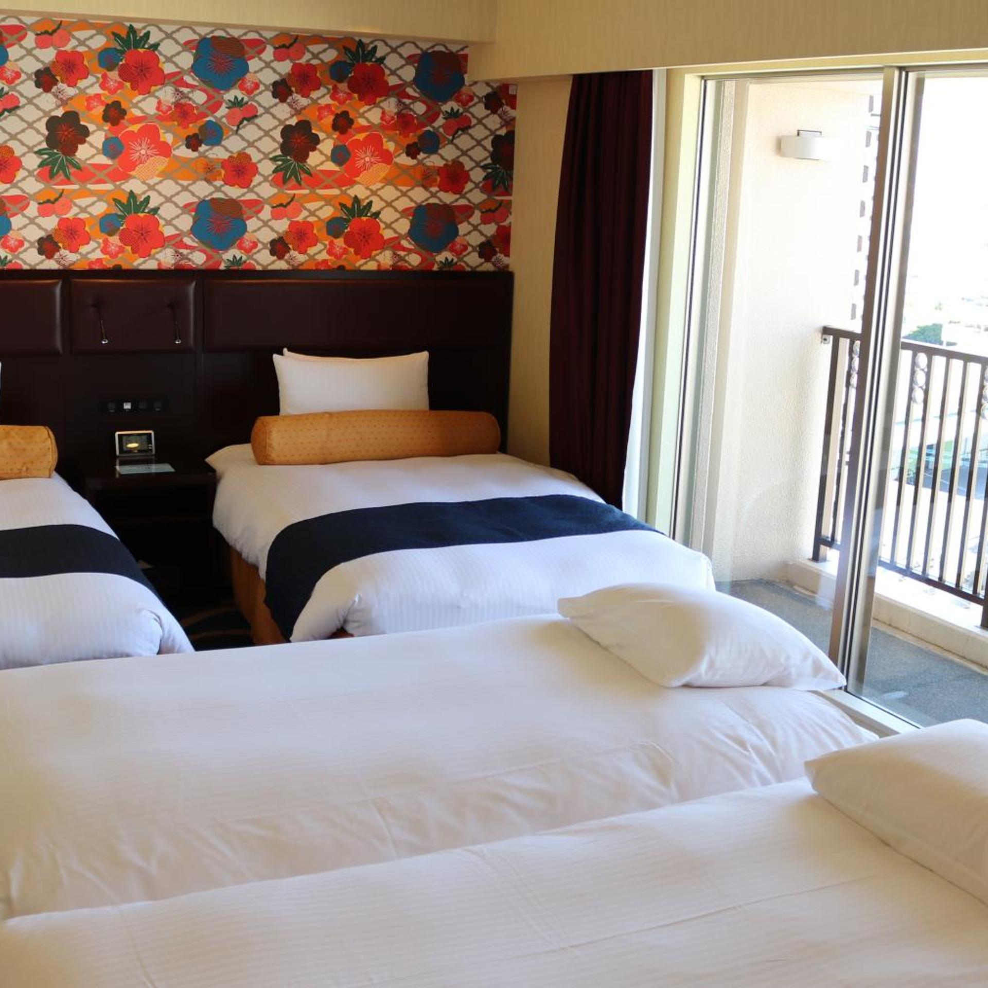 غرفة سوبيريور للمدخنين، Loisir Hotel and Spa Tower Naha 3/9