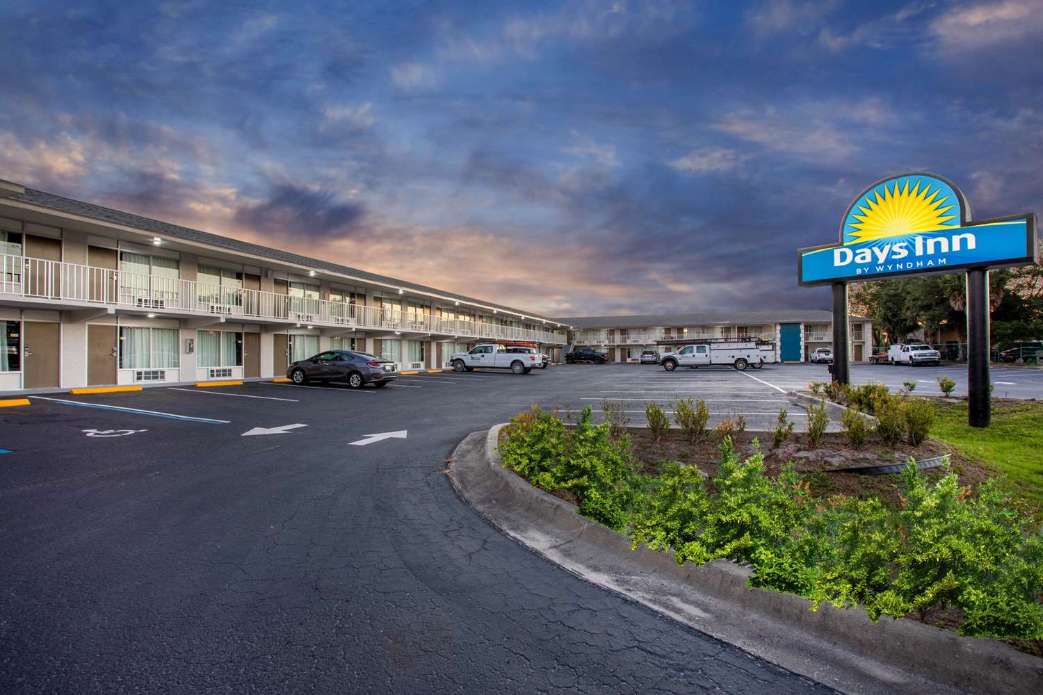Days Inn By Wyndham Apopka Orlando 49/53