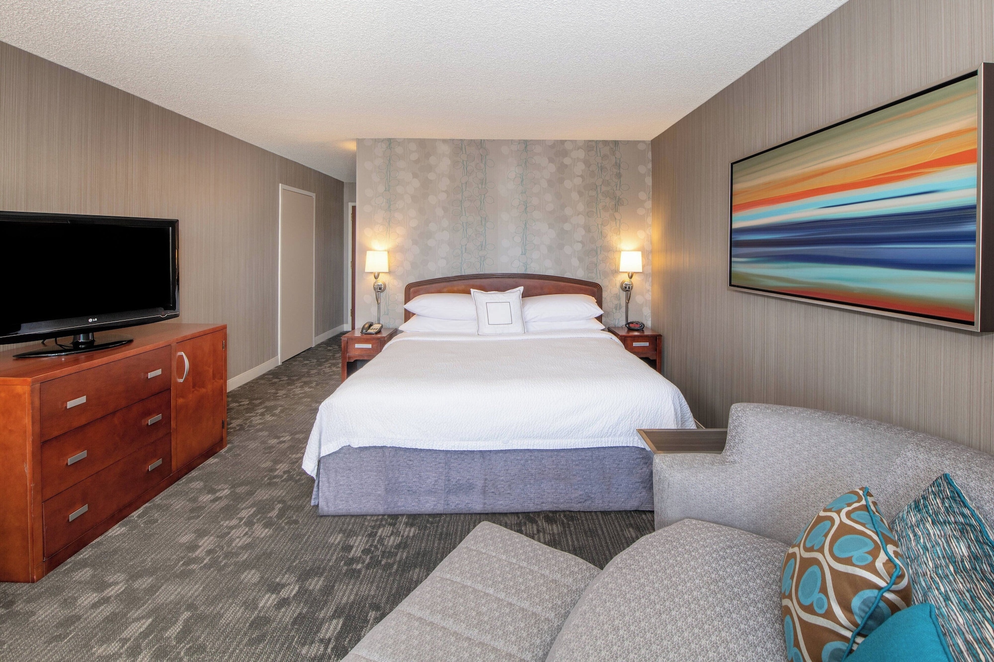 Room, King Bed, Courtyard View, Sofa, Balcony