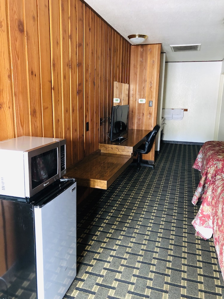 Motel Garberville 48/65