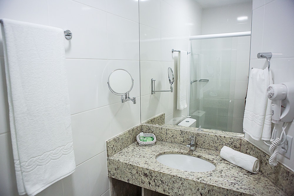 Bristol Vicosa Hotel 30/33
