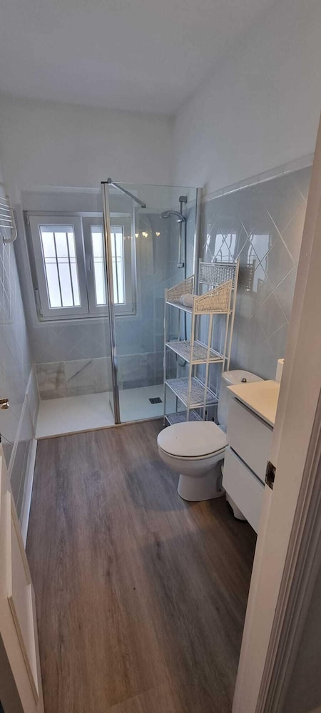 Apartamentos Larga 70 42/80