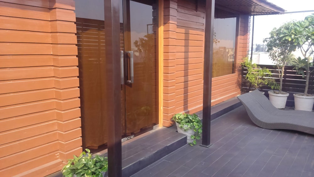 Udman Panchshila Park by Ferns N Petals 37/51