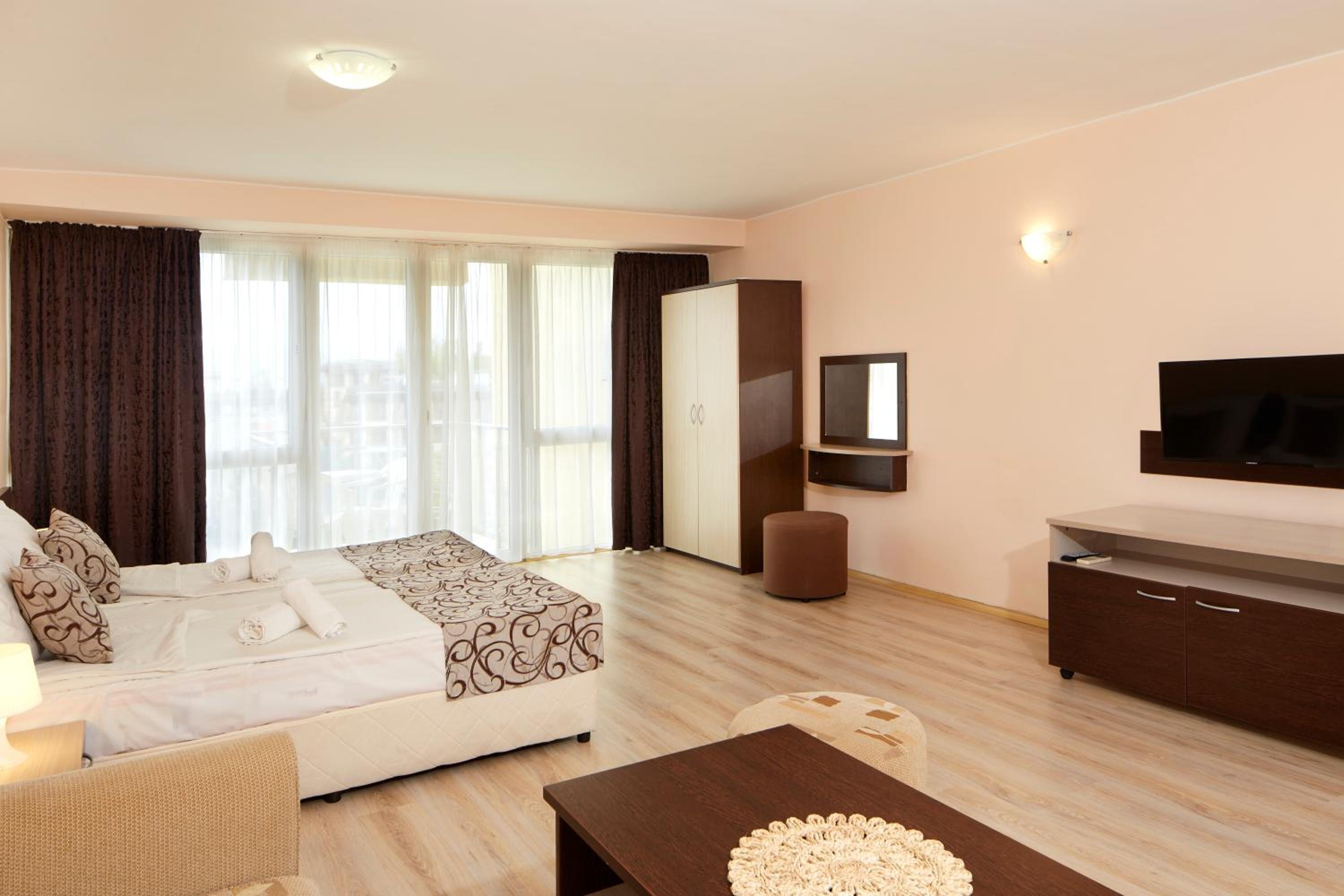 HOTEL VECHNA R 20/53