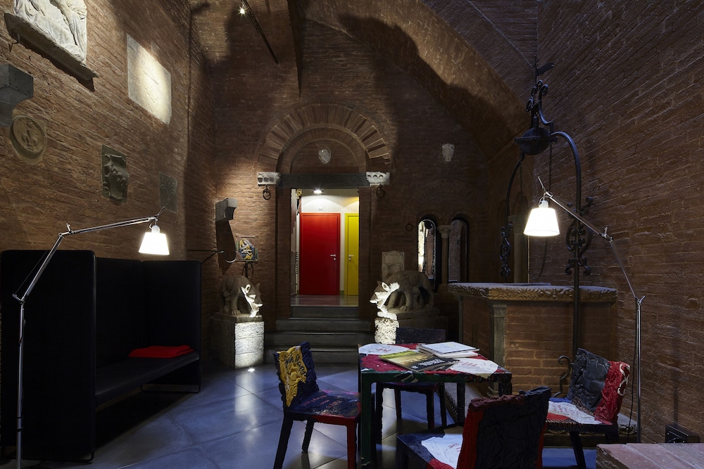 Palazzetto Rosso Hotel 56/74
