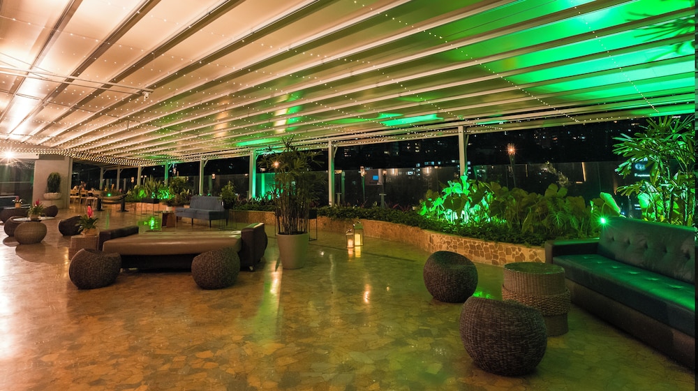 Diez Hotel Categoria Colombia 57/64