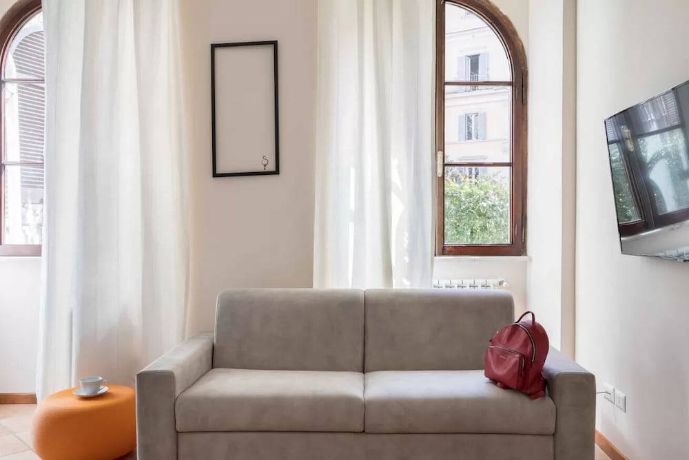 The Regal Suite 32/50
