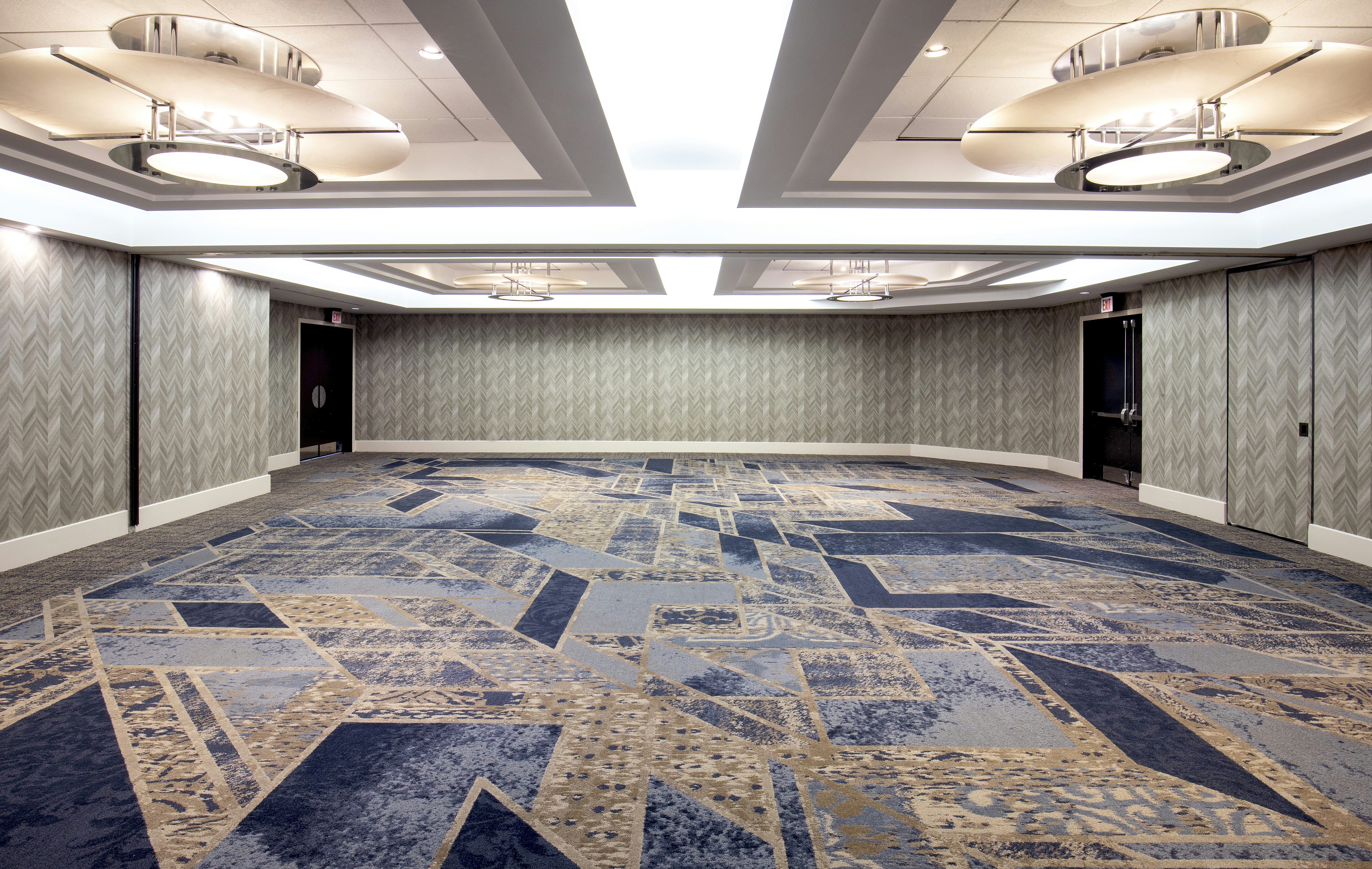 DoubleTree by Hilton Hotel Nashville Downtown 39/79