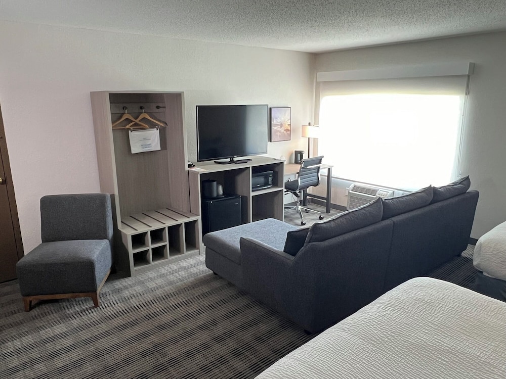 Americinn By Wyndham Baxter Brainerd 37/56
