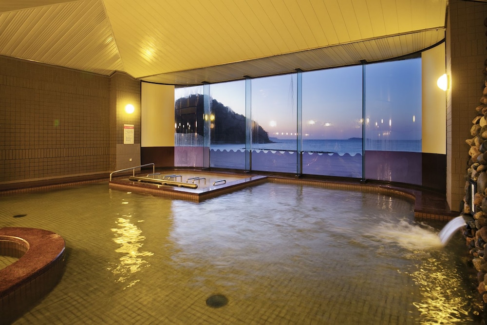 Resort Hotel Mihagi 53/84