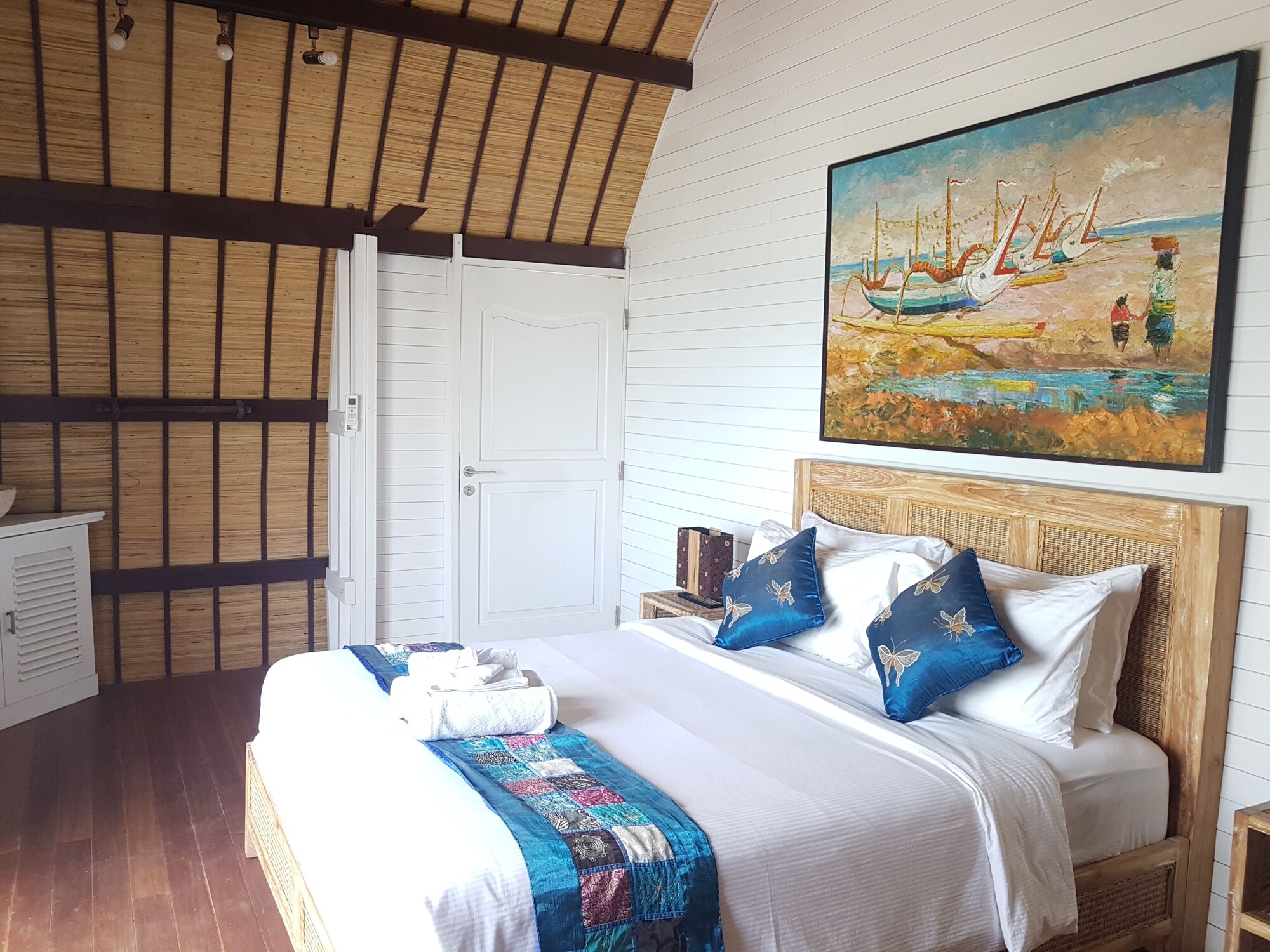 2 BEDROOMS, VILLA