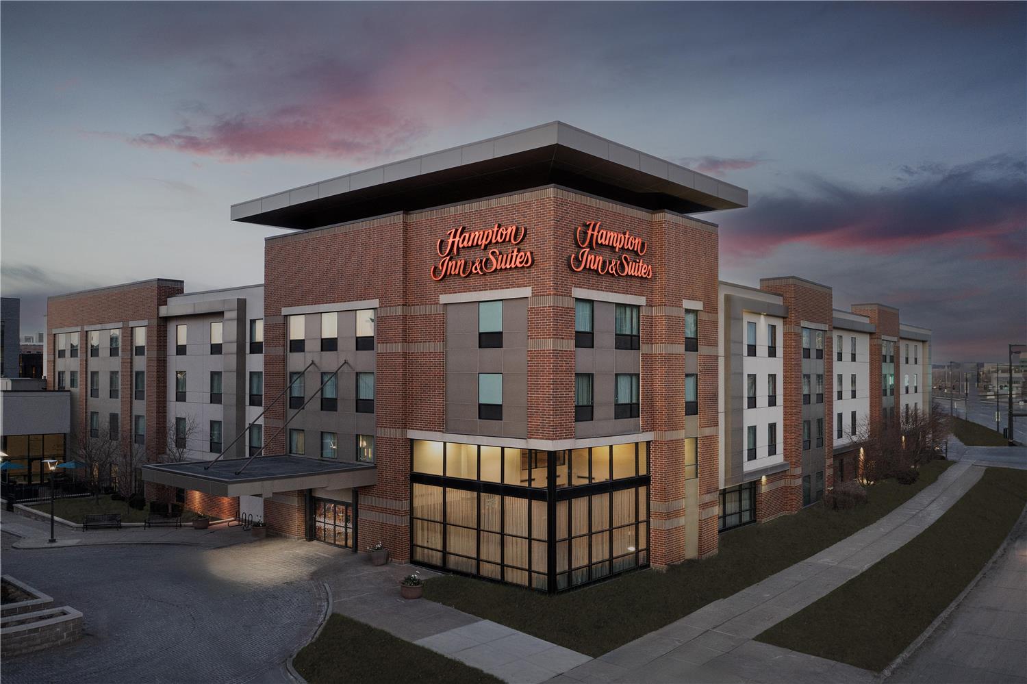 Hampton Inn Suites By Hilton Omaha Downtown 2/46
