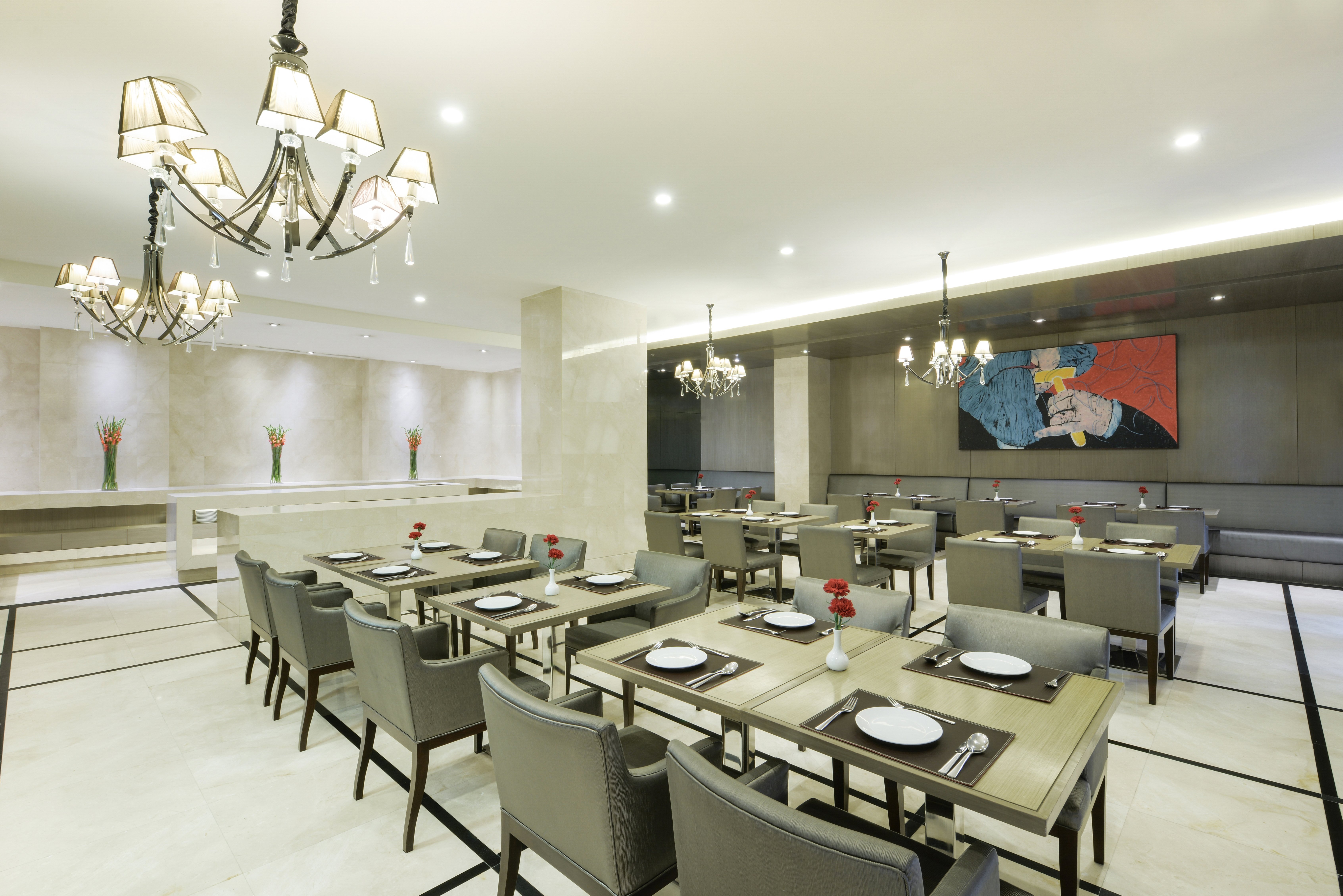 Centre Point Hotel Chidlom 51/68