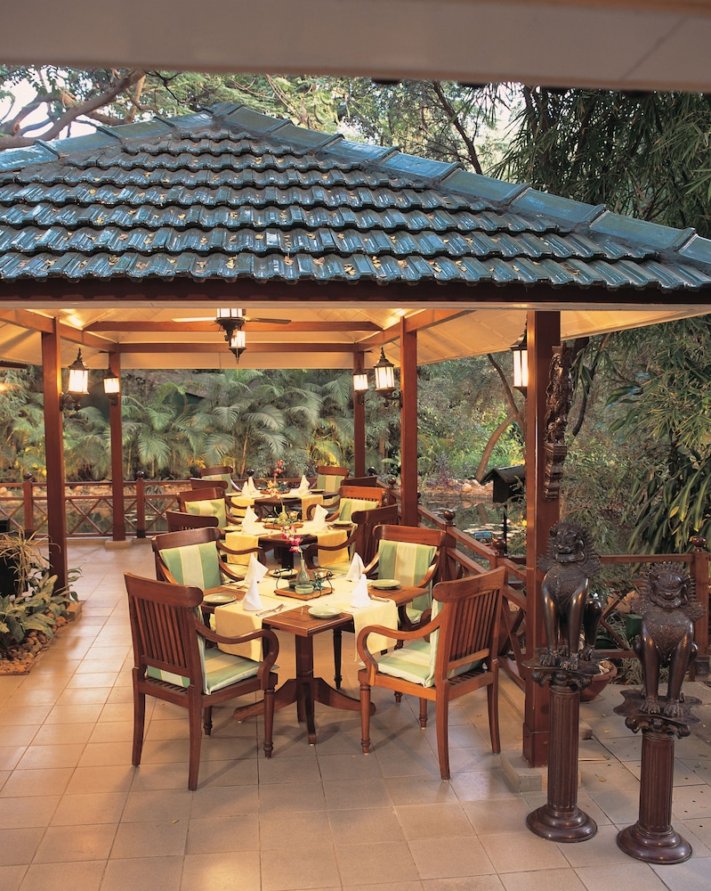 The Oberoi Bengaluru 54/60