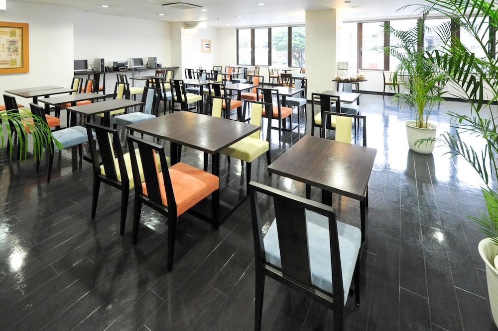 Smile Hotel Okinawa Naha 28/37