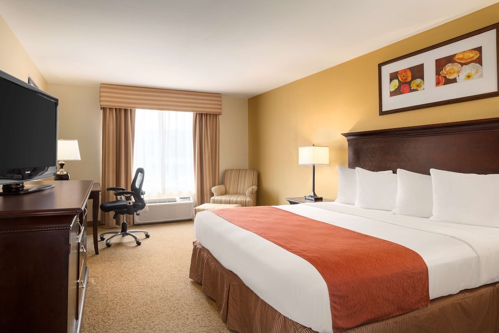 Country Inn Suites By Radisson Savannah I 95 North Ga 11/55