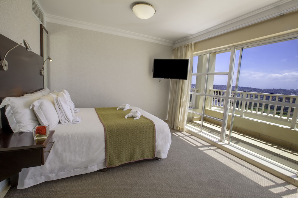 The Palace Resort And Spa 24/75