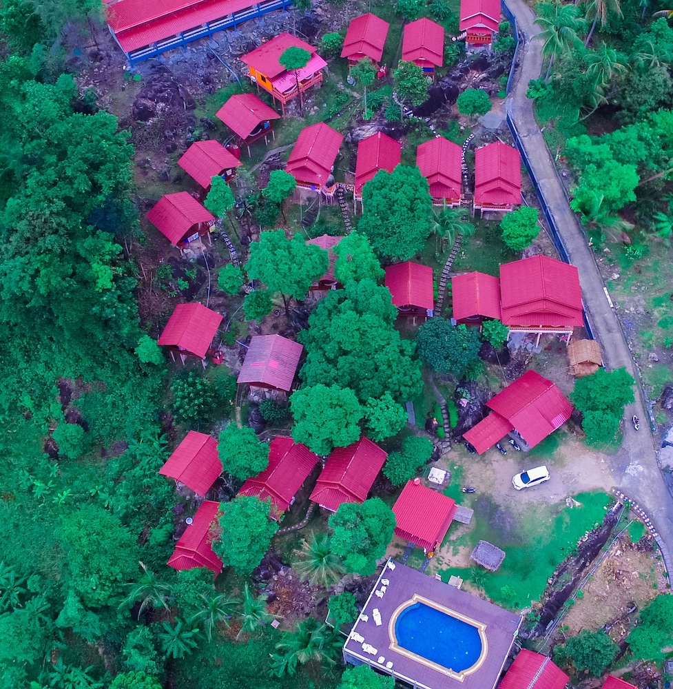 J.B Hut Bungalow 38/59