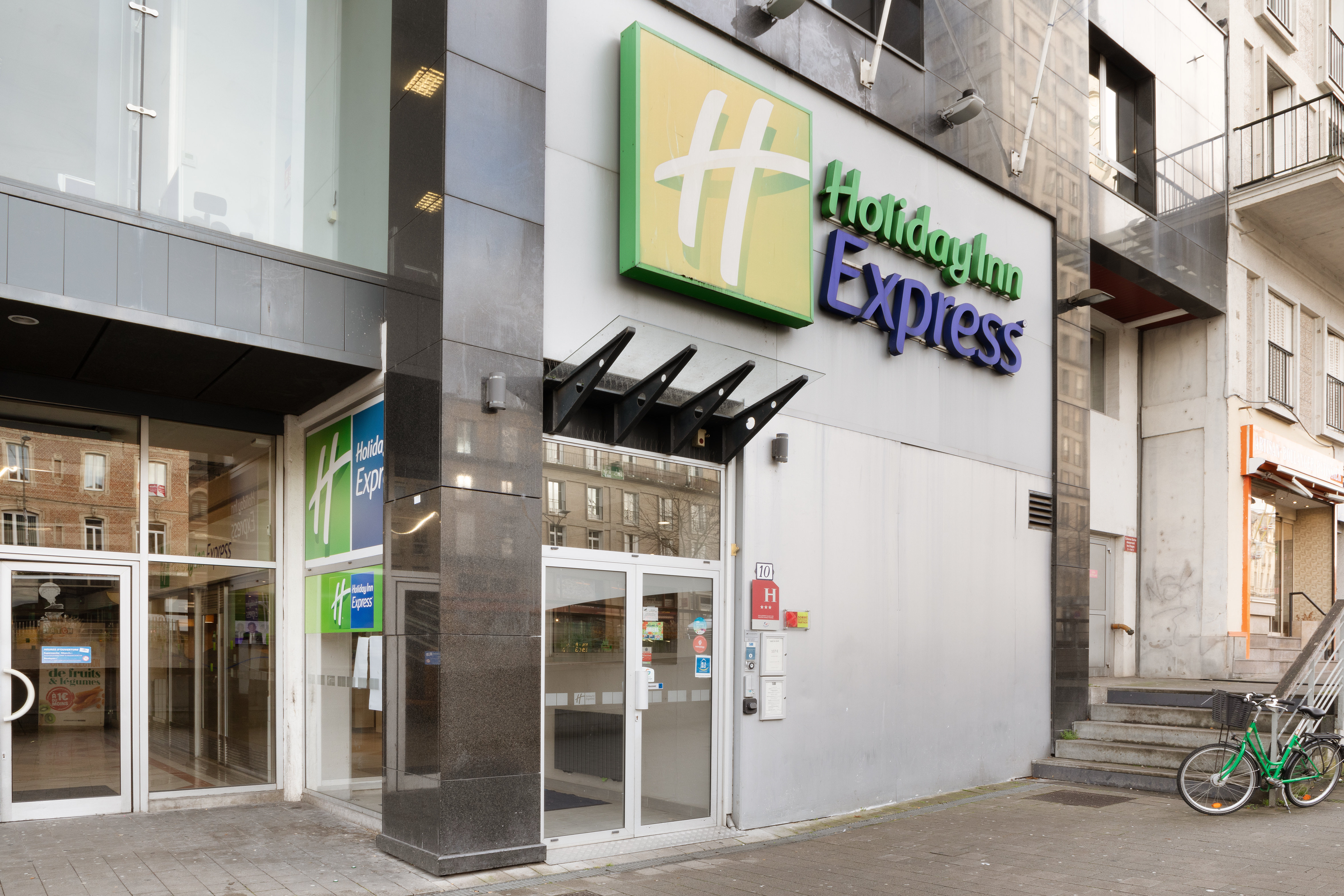 HOLIDAY INN EXPRESS AMIENS 59/73