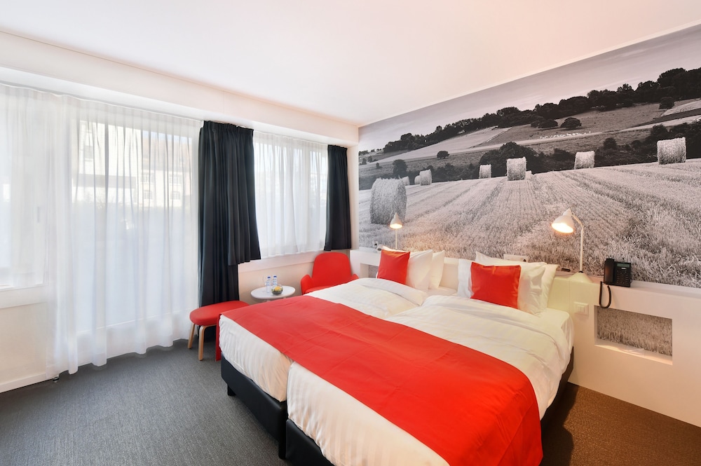 Home Swiss Hotel 20/64