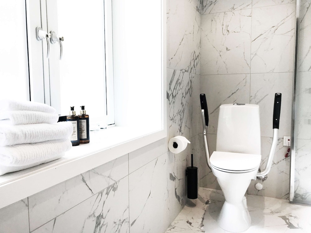 Karl Johan Hotell 7/38