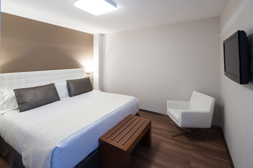 Hotel Catalonia Ramblas 33/70