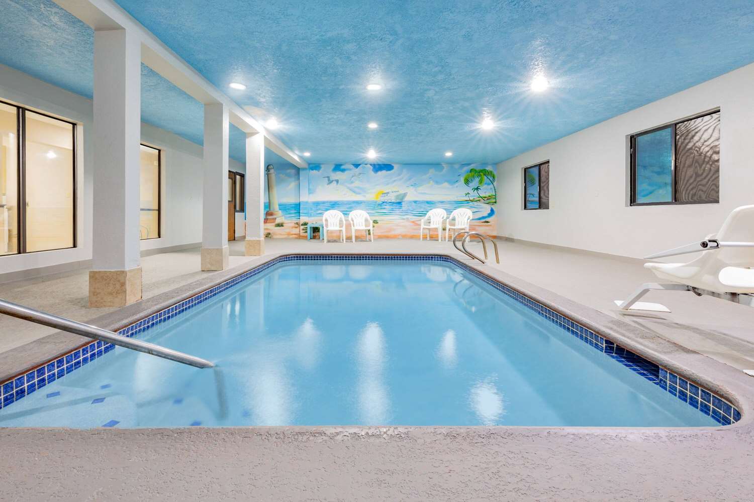 Super 8 by Wyndham League City 22/46