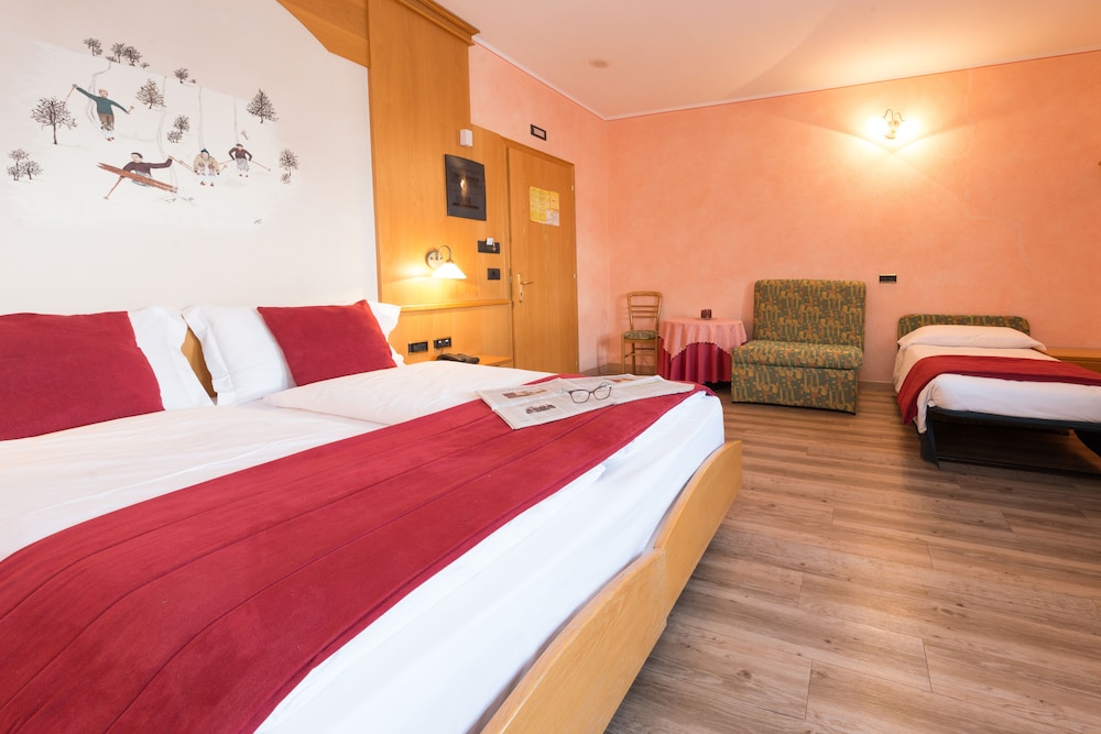 Francesin Hotel 14/79