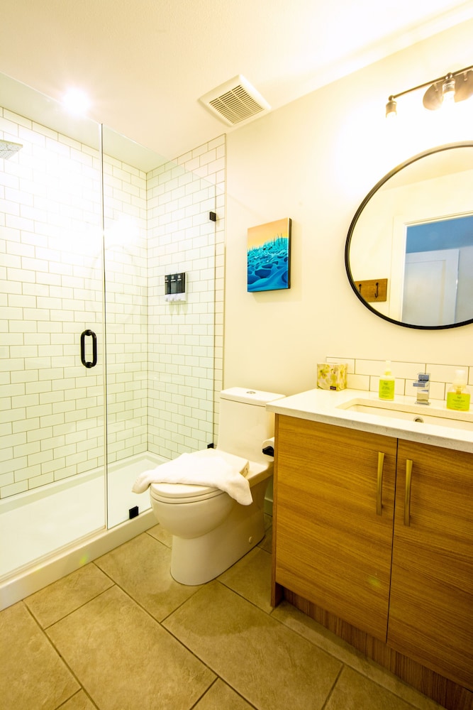Basecamp Resorts Revelstoke 40/42