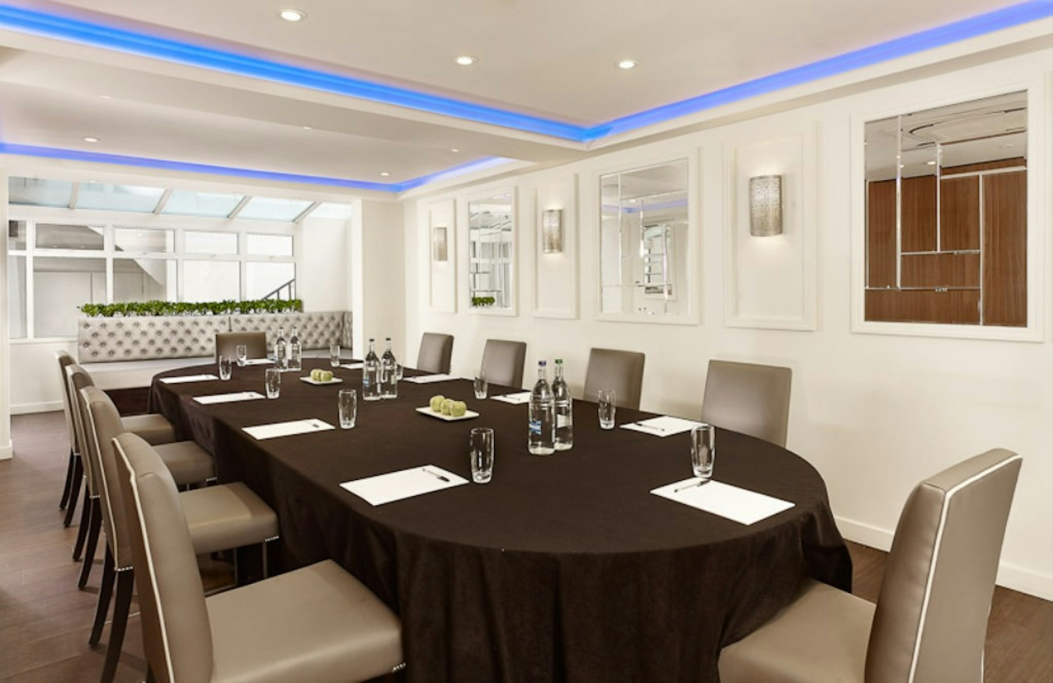 Blakemore Hyde Park 36/40