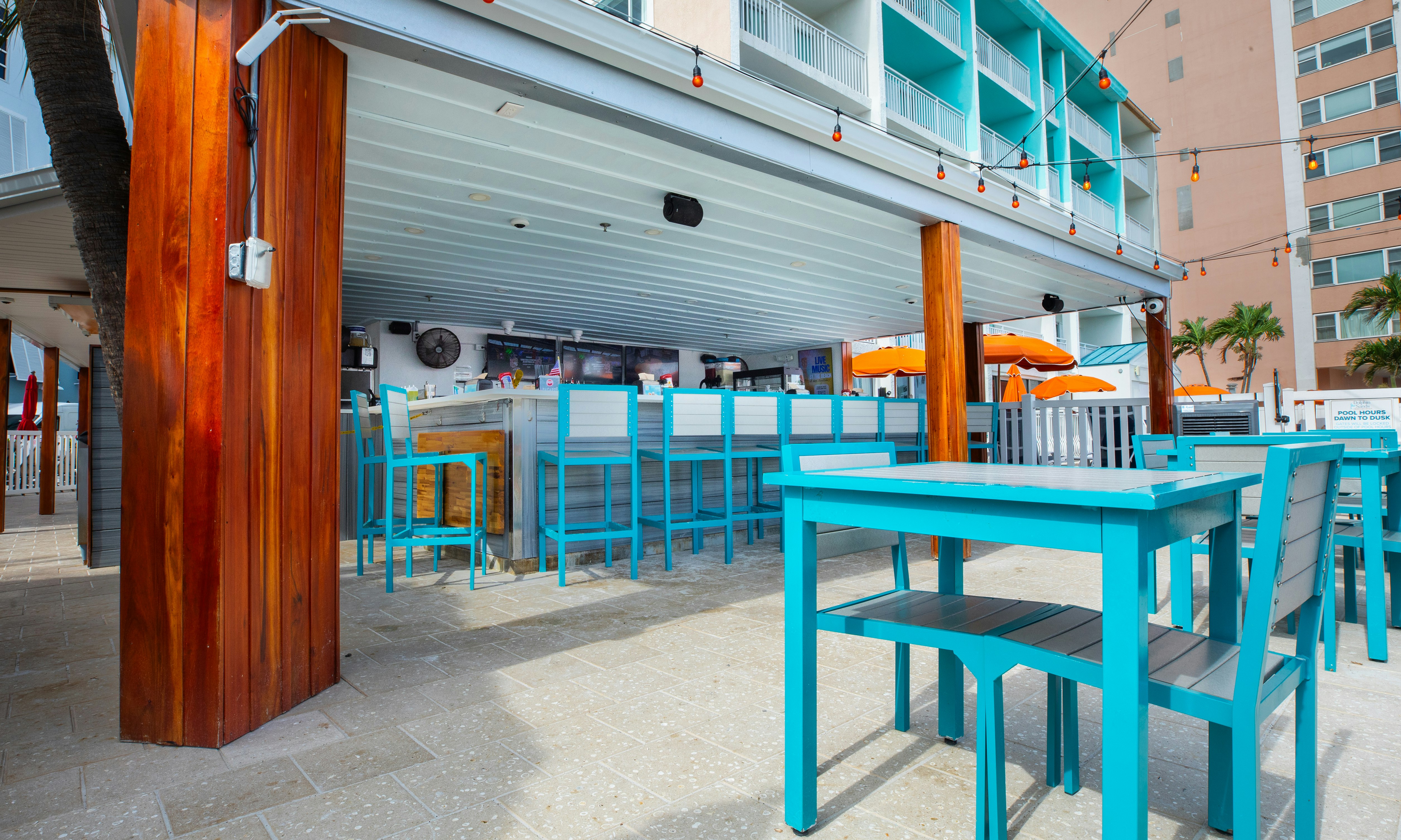 Hampton Inn and Suites by Hilton Clearwater Beach 59/83