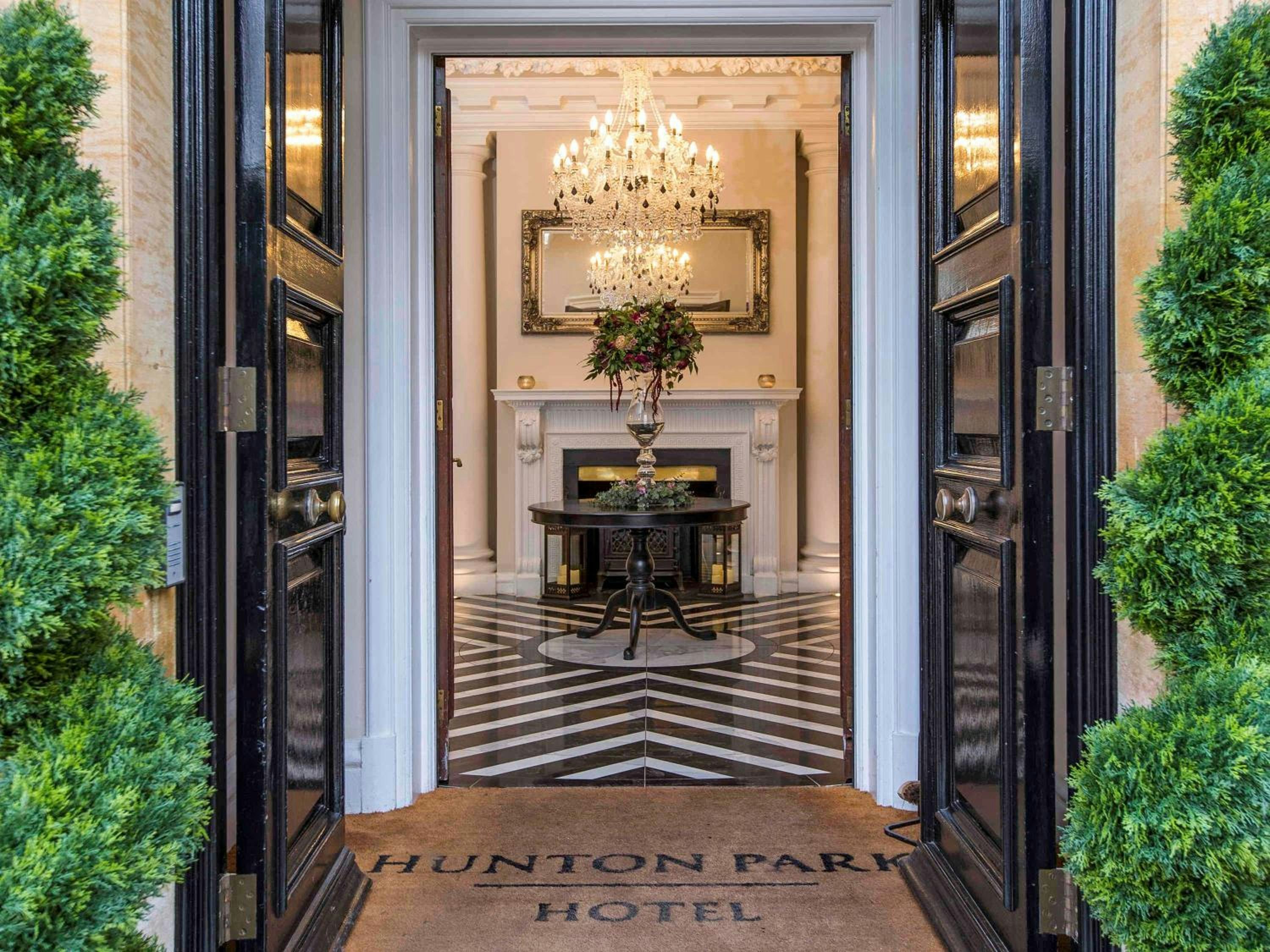 Hunton Park Hotel 2/24