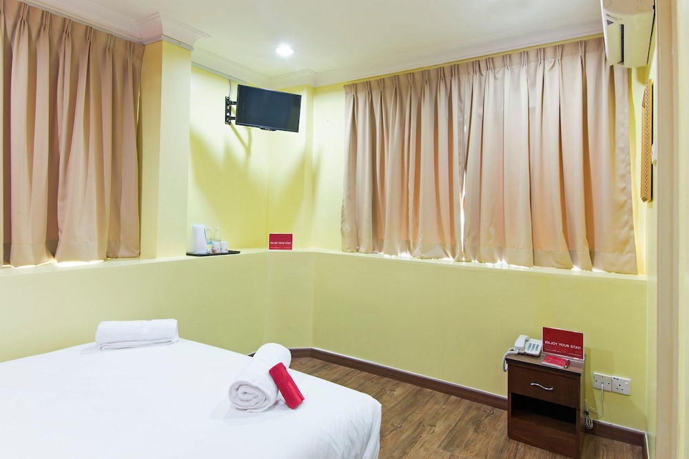 Hotel Sunjoy9 11/63